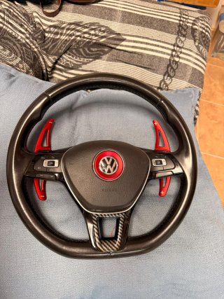 Volante Golf 7 con levas rojas dsg