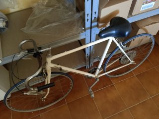 Bicicleta BH antigua de carretera