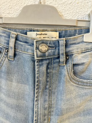 Pantalones Campana Stradivarius Talla 34