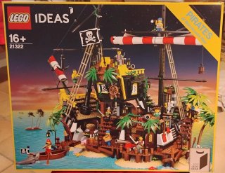 LEGO Ideas 21322 Pirati di Barracuda Bay "NUOVO".
