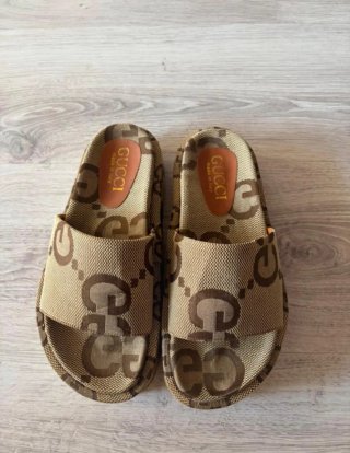 Sandalias GG Beige y Marrón