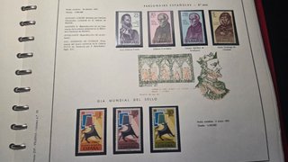 Álbum Torres Sellos de España 1965-1974