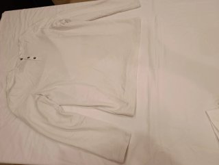 Camiseta Henley manga larga blanca