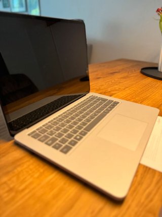 Microsoft Surface Laptop Studio i7 16GB