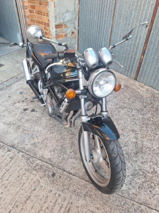 Suzuki gsf Bandit 400