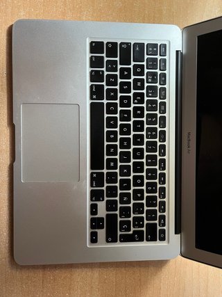 MacBook Air 13” 2017 i5 | 8GB RAM MUY BUEN ESTADO