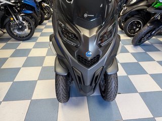 PIAGGIO MP3 530 LT
