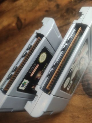 Lote 2 giochi Nintendo 64 lotta