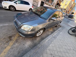 Toyota Avensis 2004