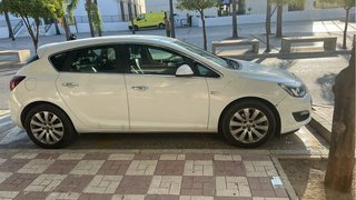 Opel Astra 2013