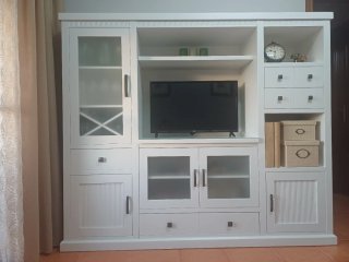 Mueble salón TV y vitrina madera lacado blanco