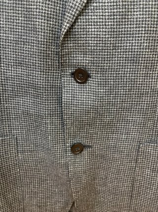 Americana Emilio Tucci Gris. Talla 52