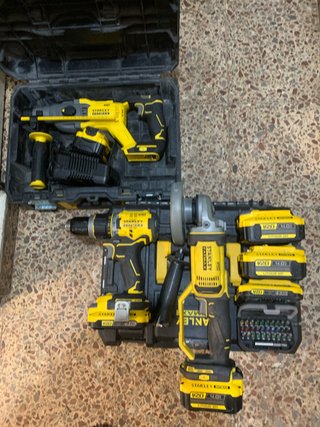 Kit Stanley Fatmax Herramientas Eléctricas