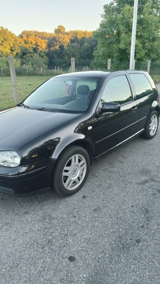 Volkswagen Golf 2002