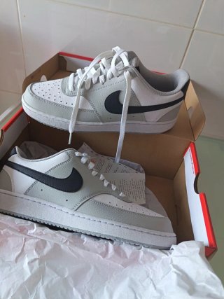 Zapatillas Nike Talla 42 Nuevas sin estrenar