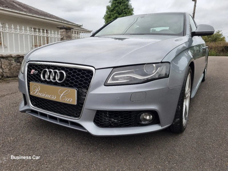 Audi A4 3.0 TDI DPF Quattro 2009, foto 4