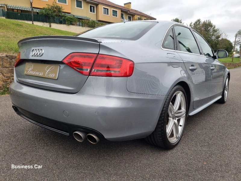 Audi A4 3.0 TDI DPF Quattro 2009, foto 14