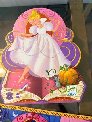 Puzzle Cenicienta Djeco 36 piezas, +4 años