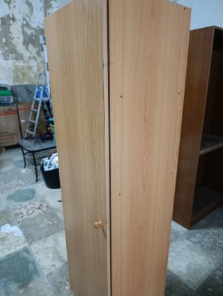 Mueble auxiliar de madera
