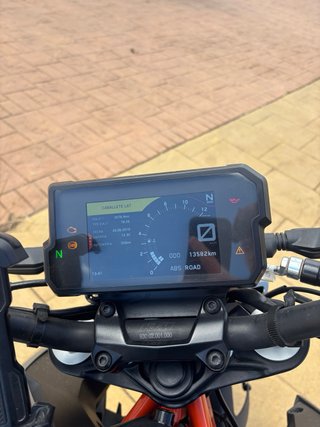 KTM Duke 125 2022 Negra/Naranja
