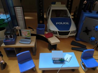 Lote Playmobil Policias Completo No rebajo precio.