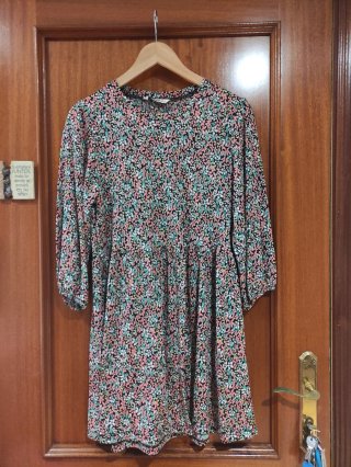 Vestido estampado floral elástico