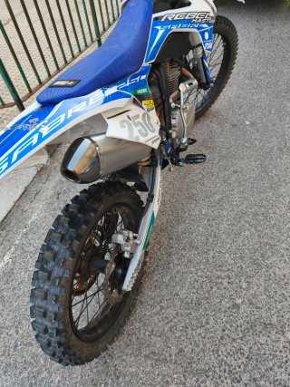 Rebel Master 250 Enduro Moto