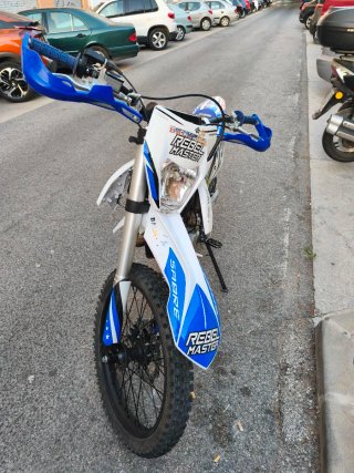 Rebel Master 250 Enduro Moto