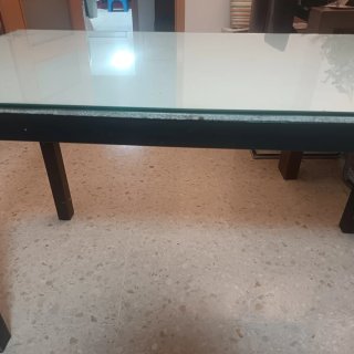 Mesa forja con tablero y cristal para enaguillas.