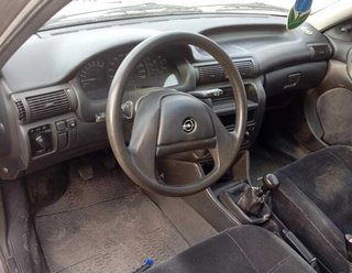 474028 puerta tras izq opel astra f berlina gls