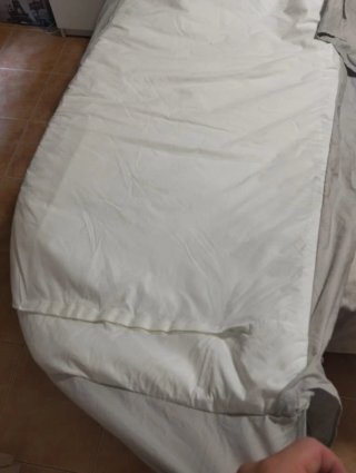 Conjunto Cama Colcha Cojín Chichonera Sábana