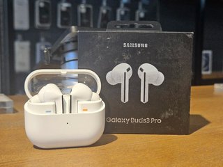 SAMSUNG BUDS 3 PRO BLANCO