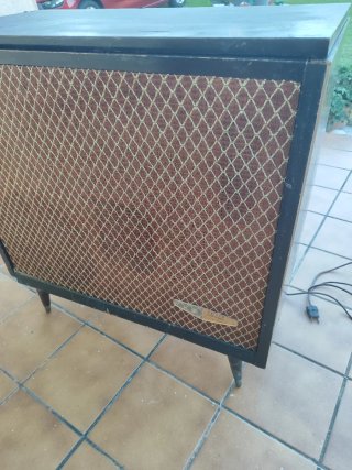 Consola de sonido a válvulas vintage