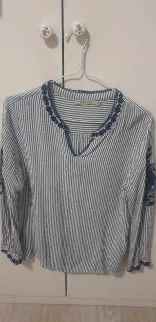 Blusa ANANY rayas azul y blanco talla M