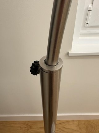 Lampada da terra ad arco argentata