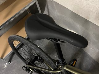 Bicicleta Specialized Sirrus X 2.0