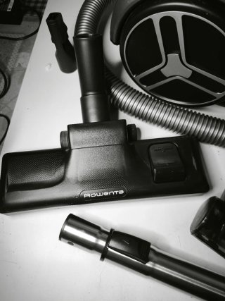 Rowenta Compact Power XXL Aspiradora Sin Bolsa