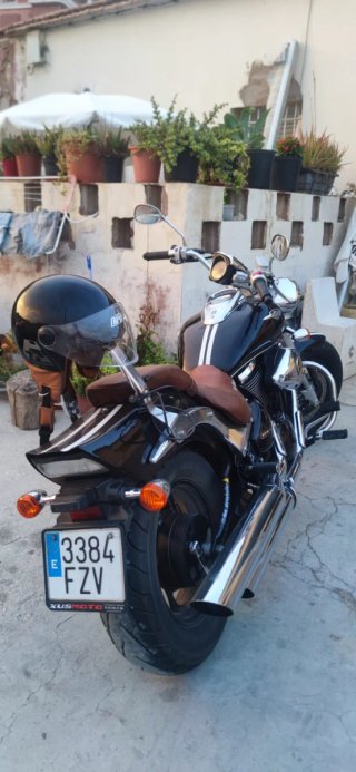 Suzuki Intruder 800cc Moto Cruiser