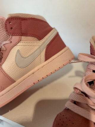 Zapatillas Nike Jordan Talla 37.5 Rosa/Blanco
