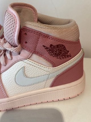 Zapatillas Nike Jordan Talla 37.5 Rosa/Blanco