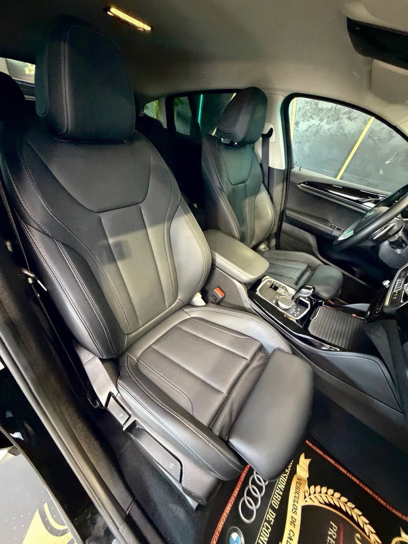 BMW X4 2022, foto 30