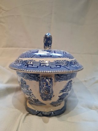 Antigua Sopera inglesa