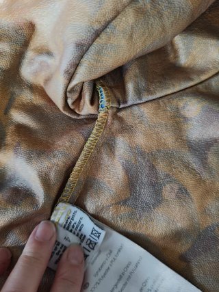 2 Baberos Impermeables Manga Larga Close talla 4