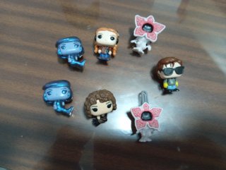Funkos Kinder Joy Stranger Things