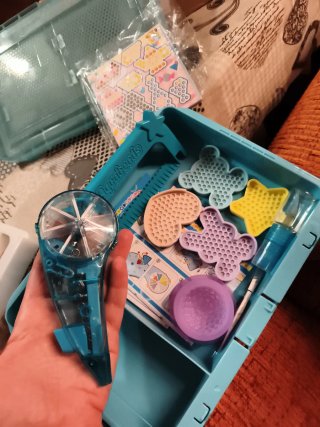 Aquabeads Caja de Cuentas y Accesorios