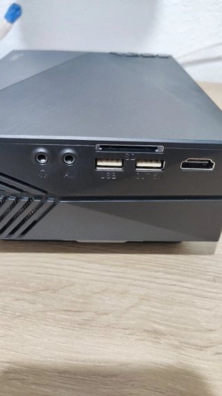 Proyector LED Tera 1080p con Mando y Cables