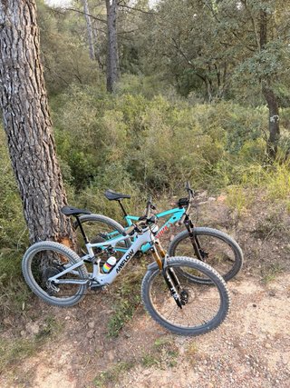 AMFLOW PX CARBON PRO (700WH)