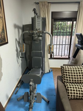 Banco de pesas multipolea seminuevo