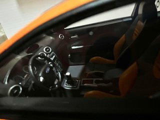 Ford Focus ST mk2 Otto 1:18 Naranja