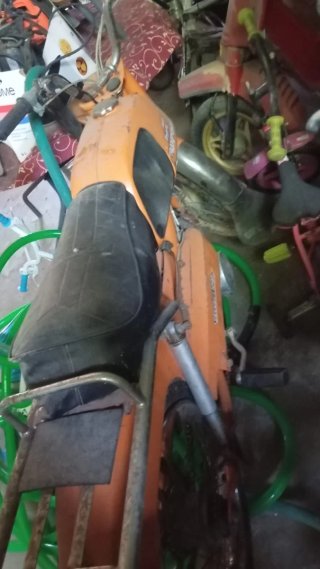 Ciclomotor Peugeot 104R